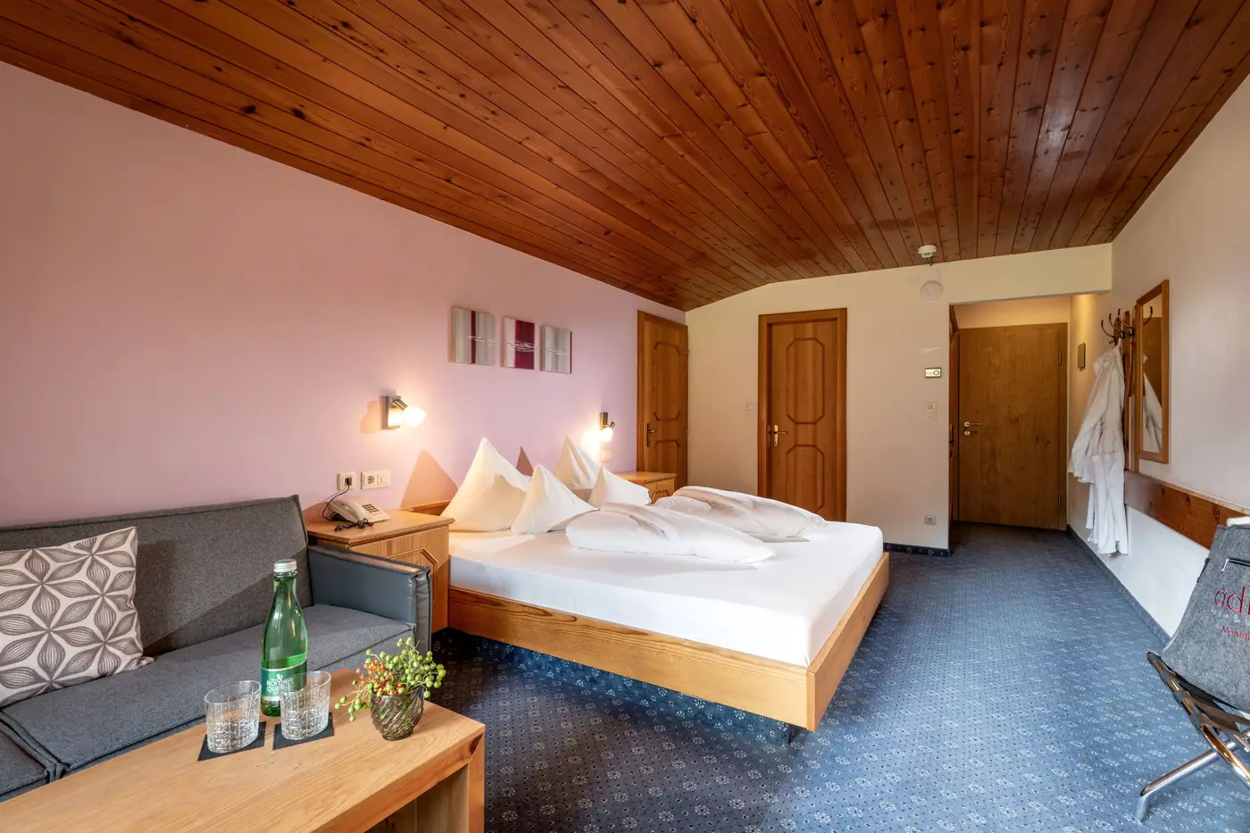 Kinderzimmer im großen Familienzimmer